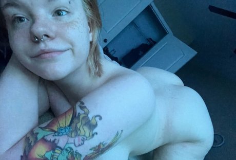 Syrin OConnor jolie star du porno des photos