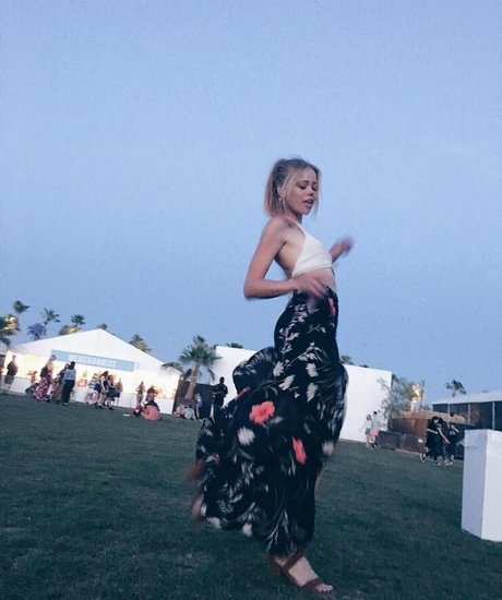 Annalisa Cochrane modèle xxx galerie