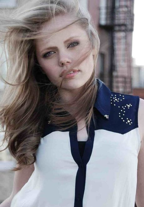 Annalisa Cochrane belle étoile galeries