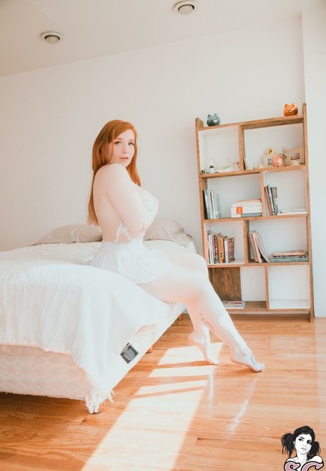 Eva Ollin haut modèle img