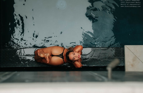 professeur débène onlyfans exclusif sympa image