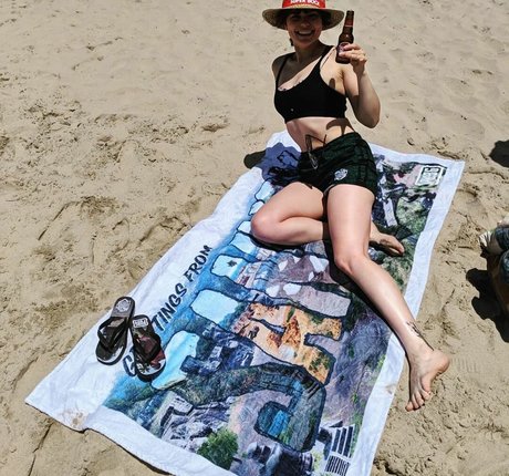 Frankie Ward nus star du porno galeries