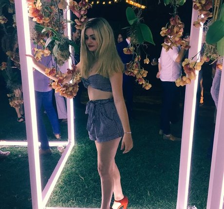 Alexis Raich nus star du porno collection