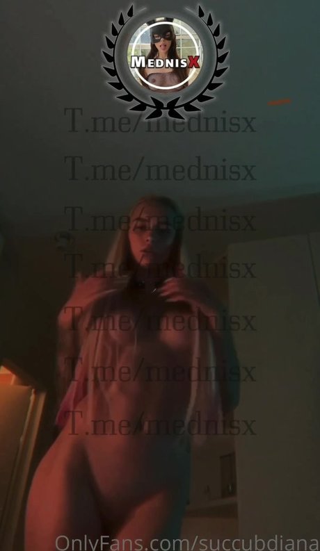 succubdiana xxx étoile des photos