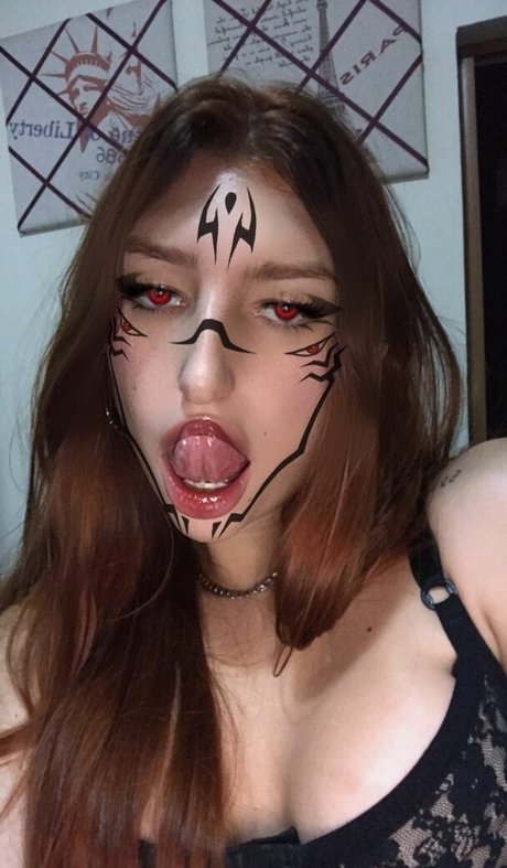 Nicky Oberlin jolie étoile galeries