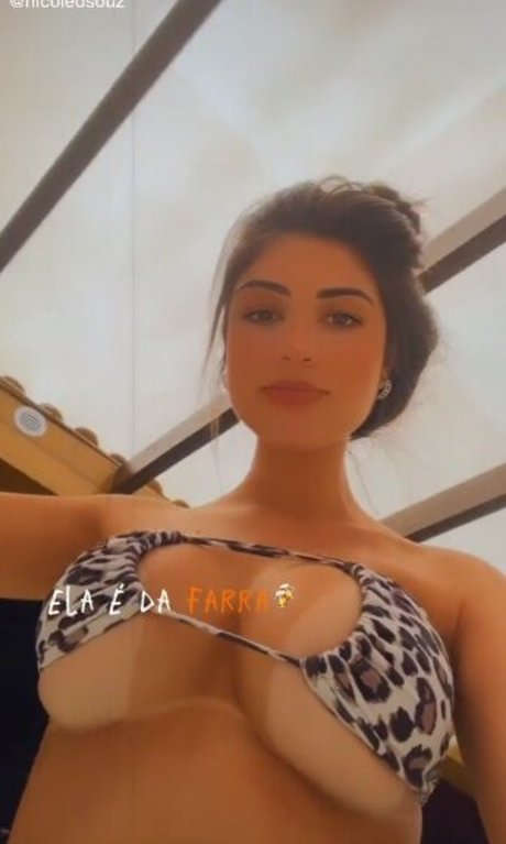 Nicole De Souza étoile collection