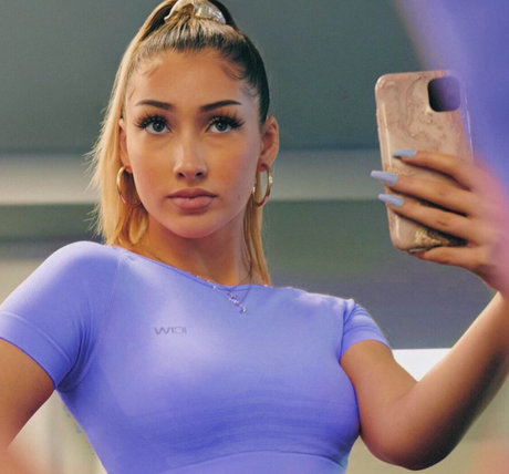 creampie transexuelle uniquementfans érotique sympa image