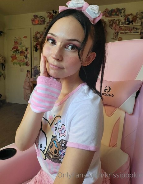 Krissie Pookie actrice de nus photo