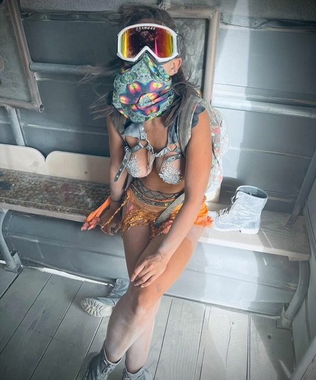 Maria Elisa Camargo star du porno parfaite archive