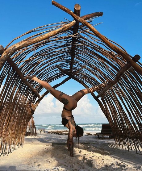 Vivian1510 star du porno belle des photos