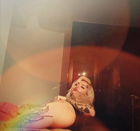 Summerrayexo star du porno nue photo