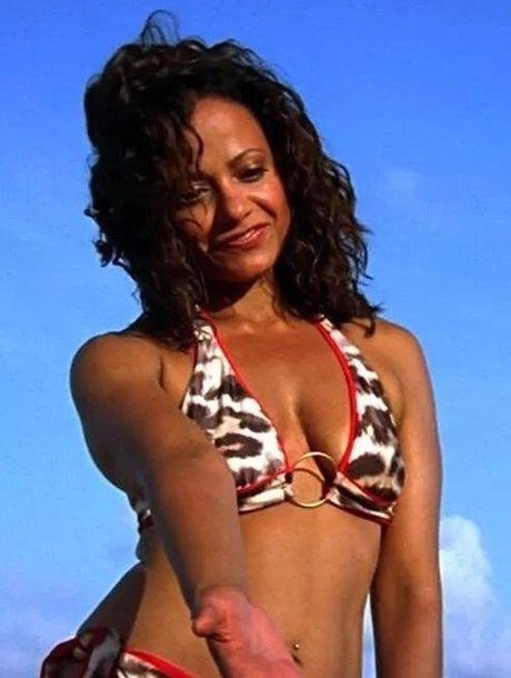 Judy Reyes star du porno de haute qualité galeries