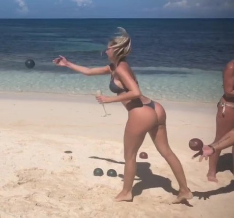 Daniela Lucas actrice chaude img