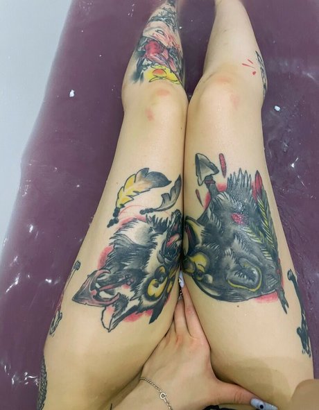 cutemeow actrice exclusive des photos