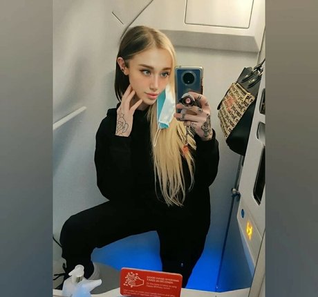 toranine modèle sexy galerie