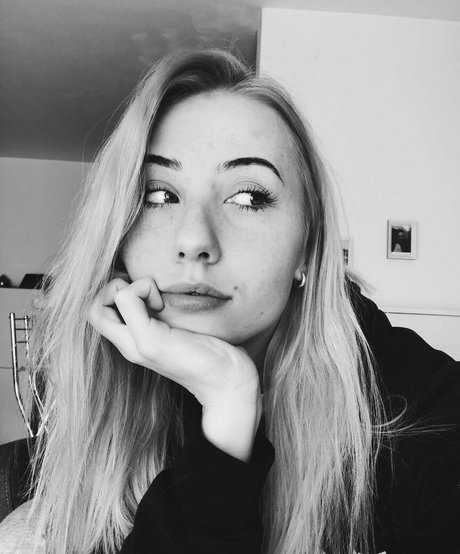 veylaneey actrice de grande qualité photos