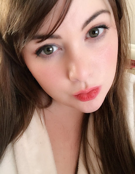 Divinebrat modèle joli image