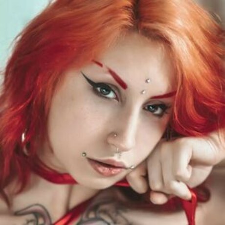 Sadtreep actrice adulte galerie