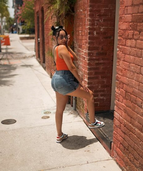 Alejandramariaxo modèle sexy collection