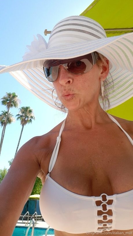 Kissedbyitaly420 étoile nue galerie