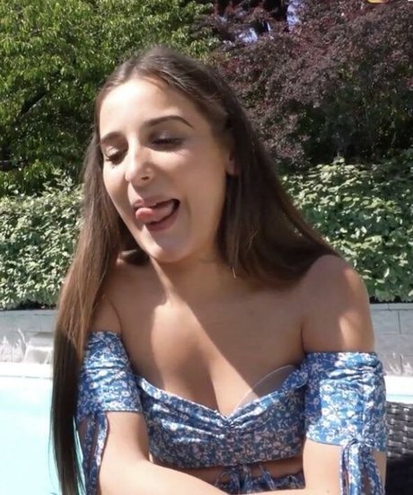 Apollinegrmz actrice photos