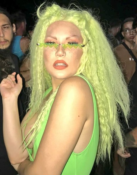 Bi0degradavel modèle exclusif images