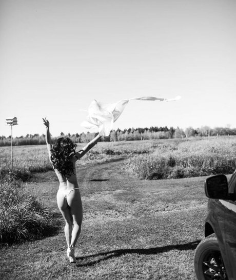 femmes célèbres onlyfans meilleur exclusif img