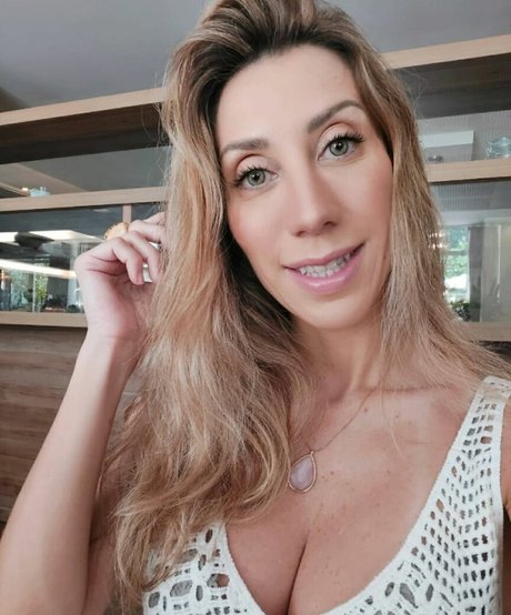 Bru Pinheiros star du porno sexy images