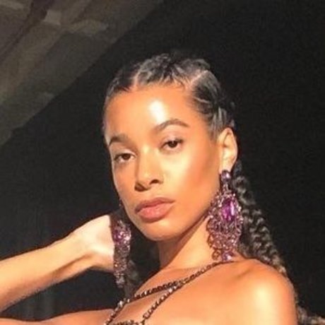 Naki Kaching actrice porno archive