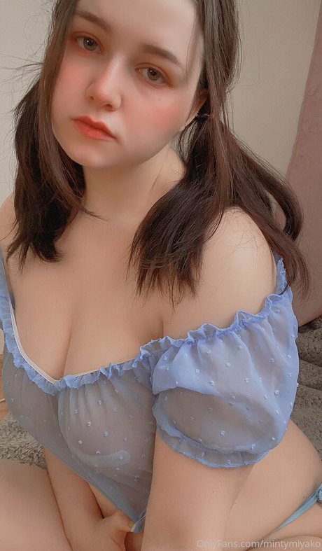 MintyMiyako jolie actrice collection