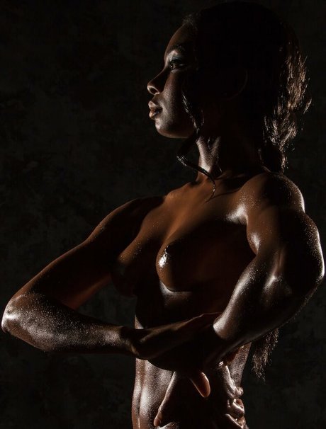 Faith Starr étoile sexy des photos