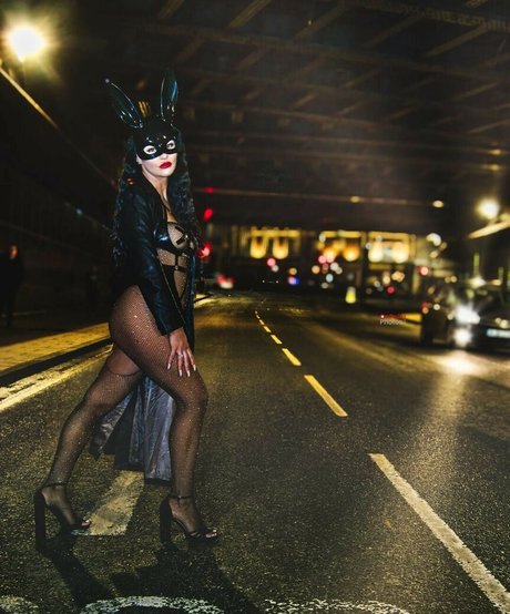 Reign Chaos star du porno érotique photo