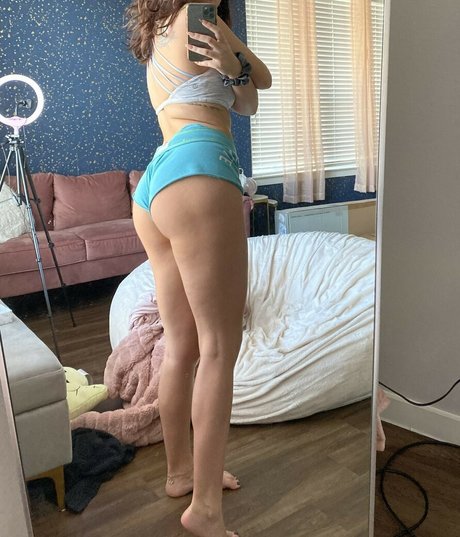 XOXO Mercyy star du porno belle photo