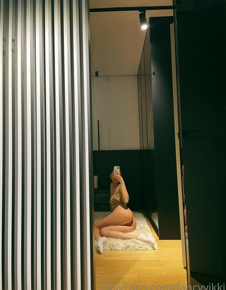 FancyVikki étoile galerie