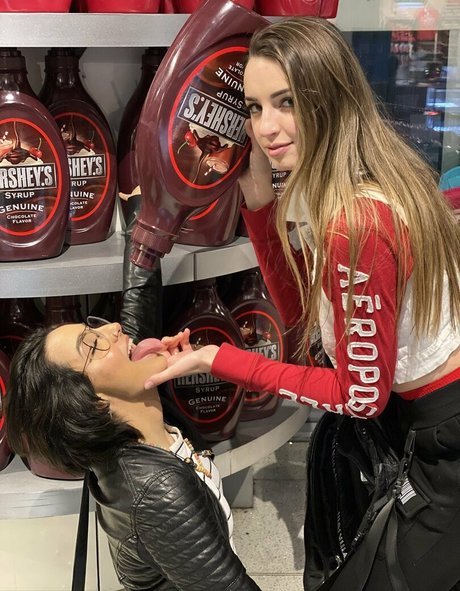 noko doko modèle porno galeries