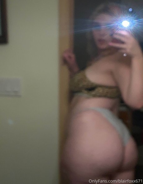 blairefoxx modèle de haute qualité images