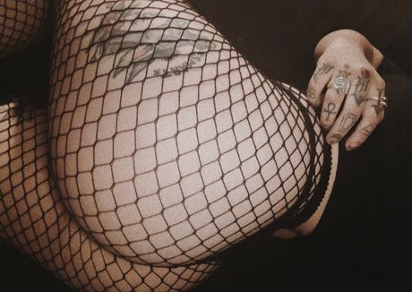 fans de grosses femmes aux gros seins uniquement nus de haute qualité galerie