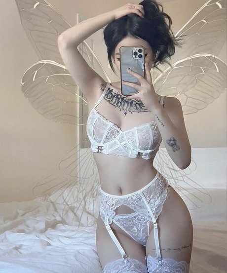 annelisewange étoile exclusive photo