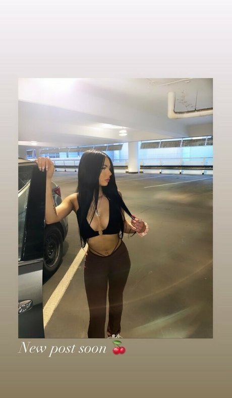 Bailey King modèle nu galerie