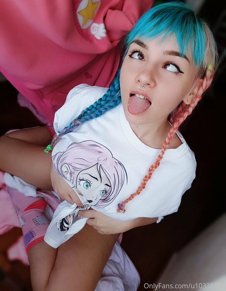 Mimo Suicide actrice exclusive des photos