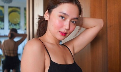 Kathryn Bernardo star du porno gratuit image