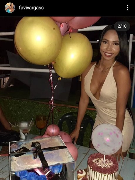 Faviola Vargas sexe de star du porno photo