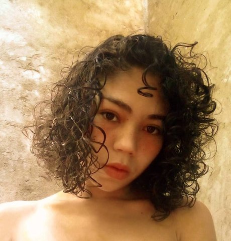 Maiyagami star du porno gratuite image