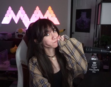 MaryMaybe haut étoile galeries