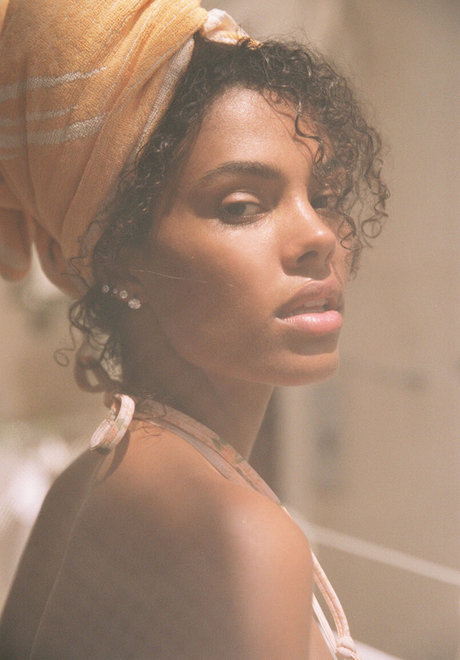 fanatique de hotwife infidèle magnifique parfait image