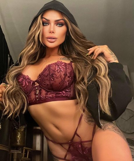 Khloe Rose Jackson star du porno gratuite photo