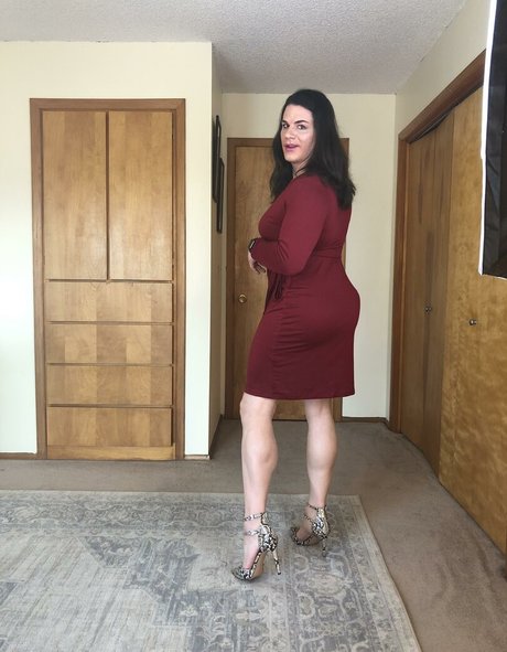 Ms Amber Guesa beau modèle galerie