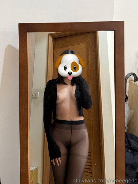 geneegene modèle nu img