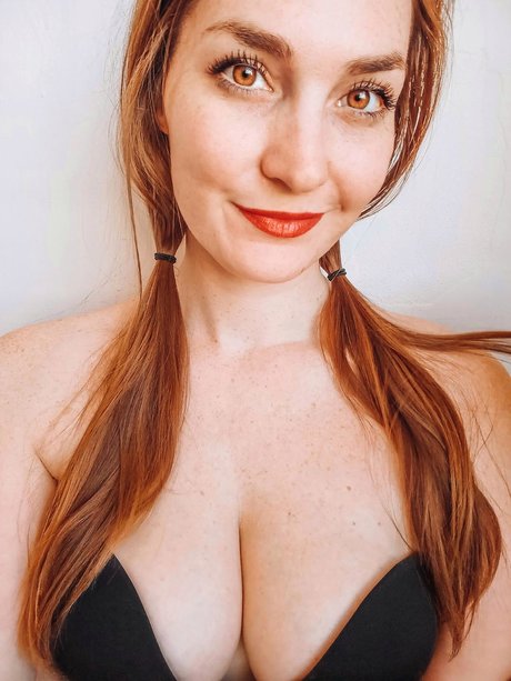 andrejka x actrice chaude image