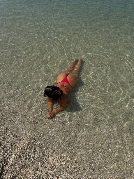 filles aux courbes onlyfans bel adulte galerie